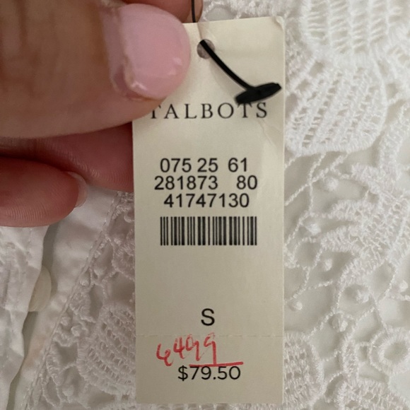 Talbots Sleeveless White Shell Blouse Flower Detailing NWT Size Small - Picture 7 of 7